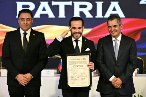 El presidente electo de Colombia afirma que se posesionará en una base militar del sur del país