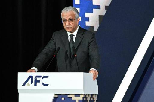 El presidente de la AFC, el jeque Salman bin Ebrahim al Khalifa, durante un discurso en 2025