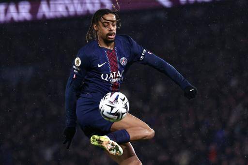 Sólo Real Madrid y Barça aguantan el poder económico de la Premier League y PSG hace caja
