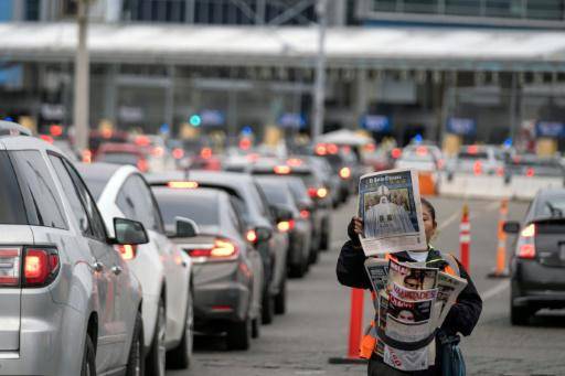 Migrantes suspiran por Francisco en la frontera donde no mana leche ni miel