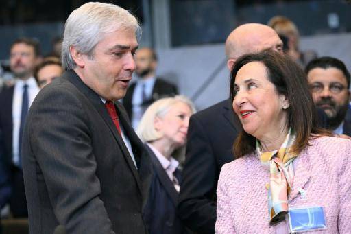 EEUU elogió la contribución de España a la OTAN pese a las amenazas de Trump, según la ministra española