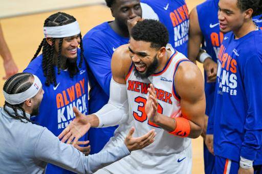 La jugada al estilo Curry que cambió los playoffs de los Knicks
