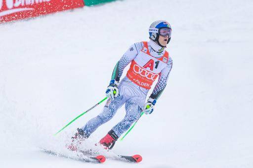 El brasileño Lucas Pinheiro gana el gigante inaugural de Sölden