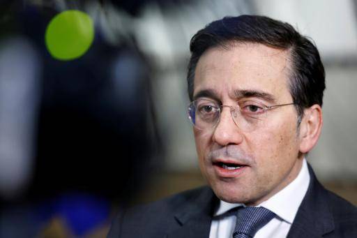 España pide a Irán negociar de buena fe en una conversación entre cancilleres