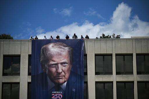 Demócratas alertan sobre una invasión militar en Chicago