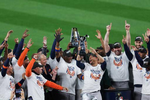 Los sorprendentes Filis desafían el favoritismo de los Astros en la Serie Mundial de béisbol