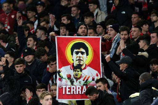 El Sevilla, contra las cuerdas tras nueva derrota ante el Arsenal