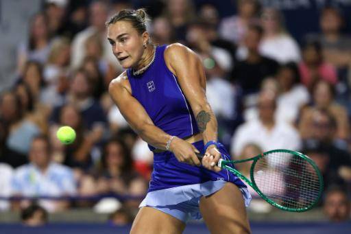 Sabalenka se defiende y Fonseca debuta con triunfo en Cincinnati