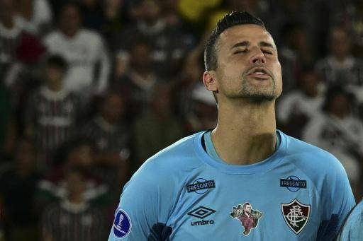 1.391 partidos: Fábio, el portero que paró el paso del tiempo