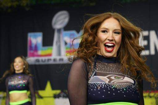 Cascos fuera: las estrellas se sinceran al abrirse el circo del Super Bowl