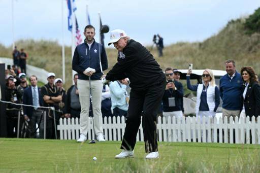 Trump viaja a Irlanda para un torneo de golf y reuniones con el primer ministro