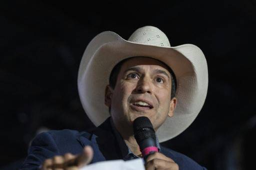 Bobby Pulido pone su voz al servicio de la batalla demócrata en Texas