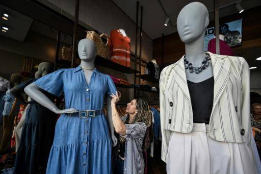 La moda 'plus size' avanza rompiendo prejuicios en Brasil