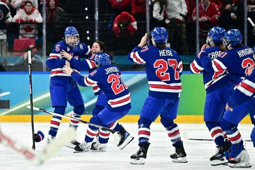 EEUU vence a Canadá y se lleva el oro olímpico en hockey hielo femenino