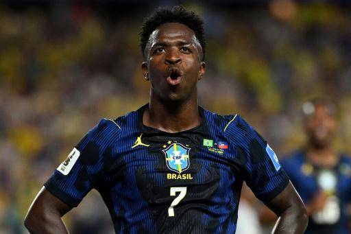 Vinícius Júnior ajusta el traje de líder en un Brasil que sueña con el Mundial