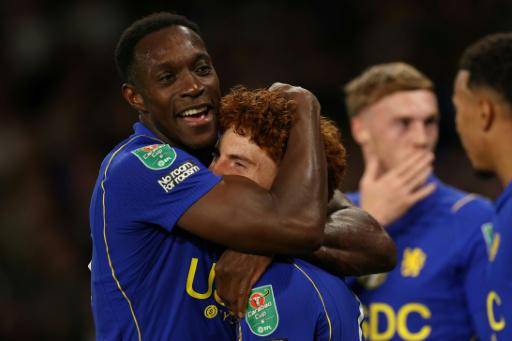 Chelsea remonta y termina goleando al Leeds en la Copa de la Liga