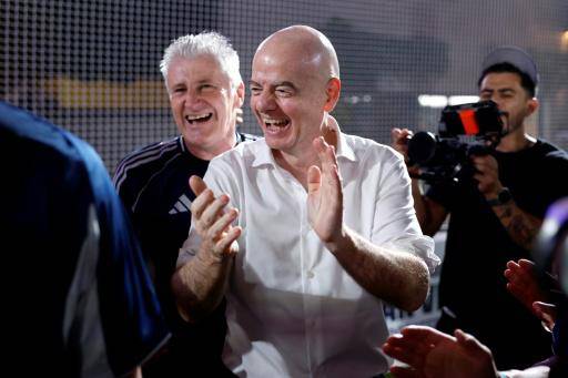 UEFA, Concacaf y CAF recuerdan a Infantino que el fútbol no pertenece a ningún individuo
