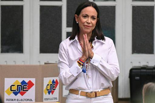 La líder opositora María Corina Machado promete regresar a Venezuela lo antes posible