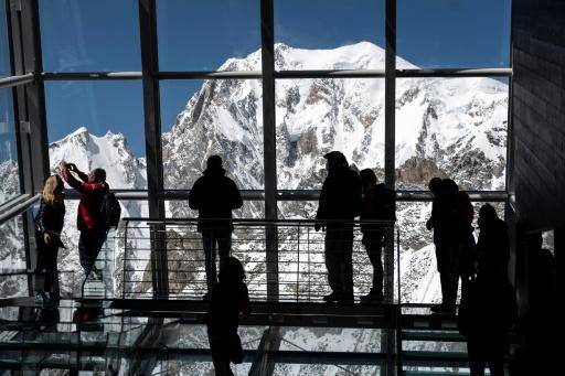 Encuentran a dos alpinistas rumanos fallecidos en los Alpes italianos