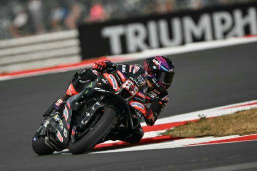 Pole position y récord para Jorge Martín en Silverstone