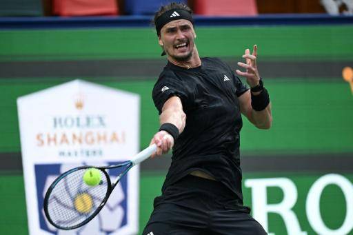 Zverev denuncia que diseño de canchas de tenis favorecen a Sinner y Alcaraz