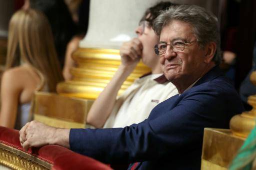 Aspirantes a presidencial de Francia que esperan conocer a su rival de ultraderecha
