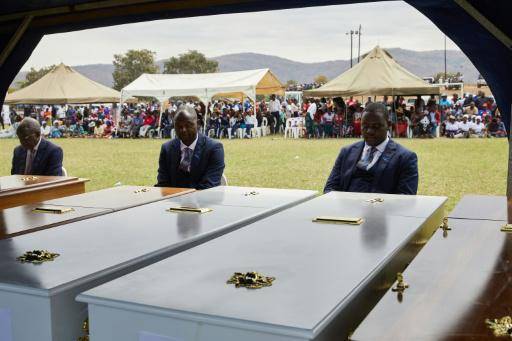 Supervivientes recuerdan el naufragio de un ferri de Zimbabue, que dejó 46 muertos