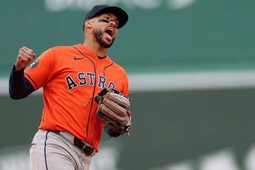 Puertorriqueño Correa se pierde resto de temporada de Grandes Ligas por lesión