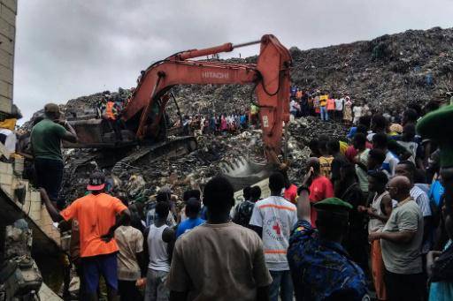 Al menos 30 muertos por un derrumbe en un vertedero en Guinea