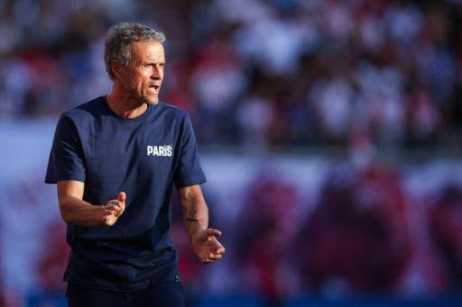 Luis Enrique dice que PSG tiene amplio abanico de posibilidades