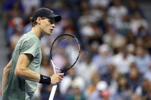 Sinner evita un susto ante Paul y se mete en cuartos del Abierto de EEUU