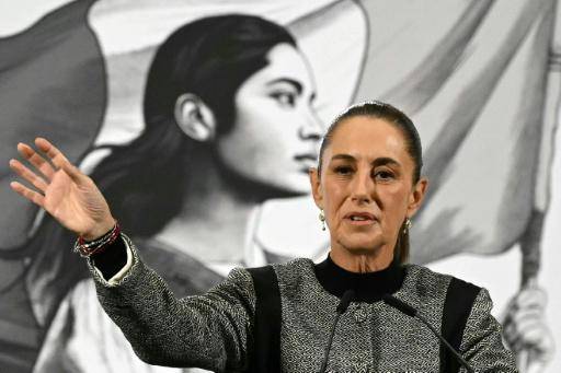 Sheinbaum llama a la izquierda a reflexionar tras triunfo de Kast en Chile