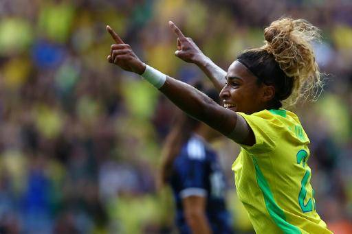 Selección femenina de Brasil vence 3-1 a Argentina en amistoso