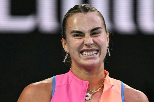 Sabalenka renuncia al torneo de Stuttgart por lesión