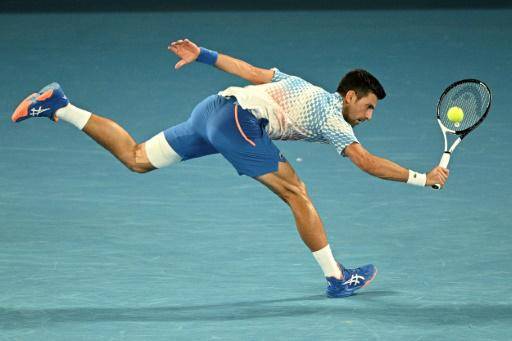 El misterio de la pierna de Djokovic