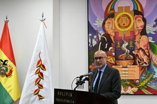 Rodrigo Paz cambia al ministro de la presidencia tras romper con un aliado político