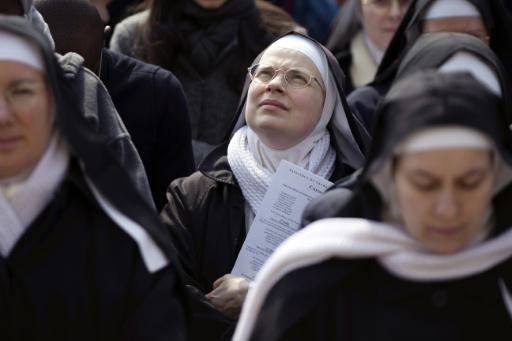 Una madre superiora acosaba y maltrataba a las monjas de su congregación en París, según un informe