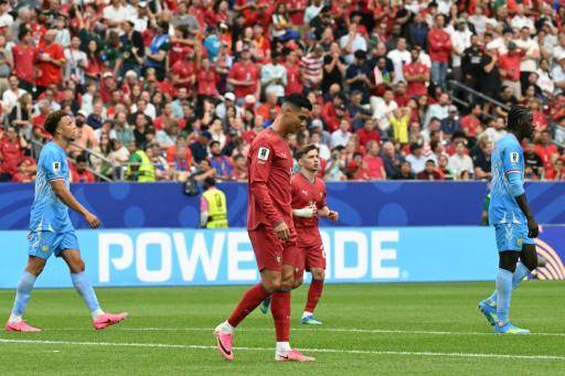 Cristiano Ronaldo, una estrella apagada frente al brillo de Messi