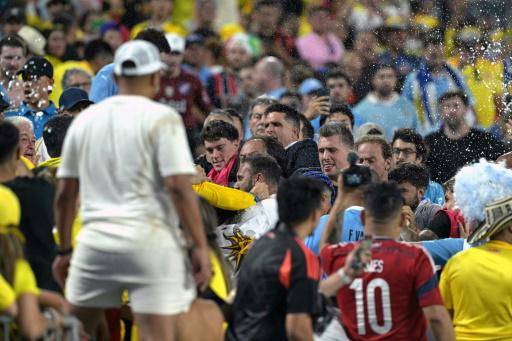 Encendida reacción de Bielsa tras incidentes con jugadores uruguayos altera la paz en el final de la Copa América