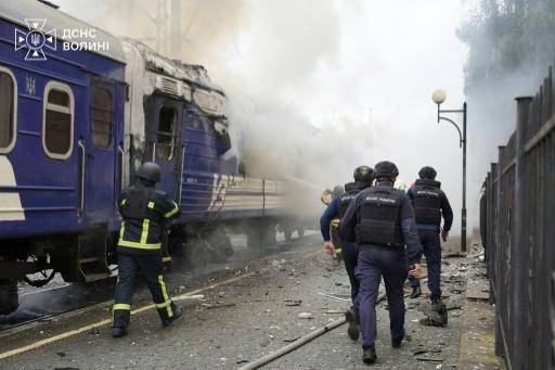Los ataques rusos en la red ferroviaria de Ucrania se intensifican, dice su director general a la AFP
