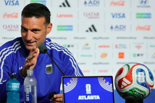 Los favoritos sufren porque no es un Mundial normal, dice Scaloni