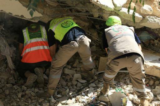 Ruinas y lágrimas tras un bombardeo israelí en un pueblo de Líbano