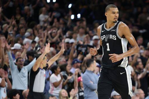 Los Spurs de Wembanyama aplastan a Thunder y alargan la final del Oeste