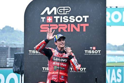 Segundo en el esprint de Malasia, Márquez da otro paso hacia su 8º título mundial