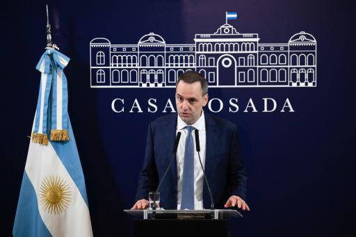 Argentina contiene el aliento a la espera de inminentes medidas de shock de Milei