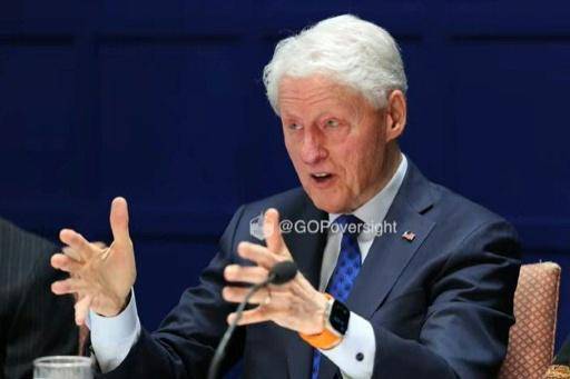 Ante una comisión del Congreso, Bill Clinton dice que no sabía de los delitos de Epstein