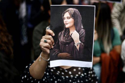 Represión y dolor en Irán un año después de la muerte de Mahsa Amini
