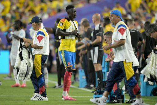 Fútbol de cuatro tiempos: el Mundial que cambió con las pausas de hidratación