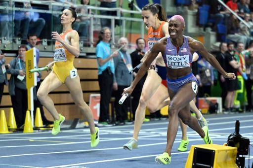 España cierra un gran Mundial en sala con bronce en 4x400 m femenino