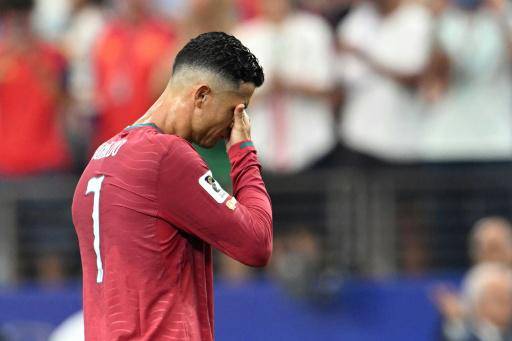 España elimina a Ronaldo de su último Mundial y navega hacia cuartos de final